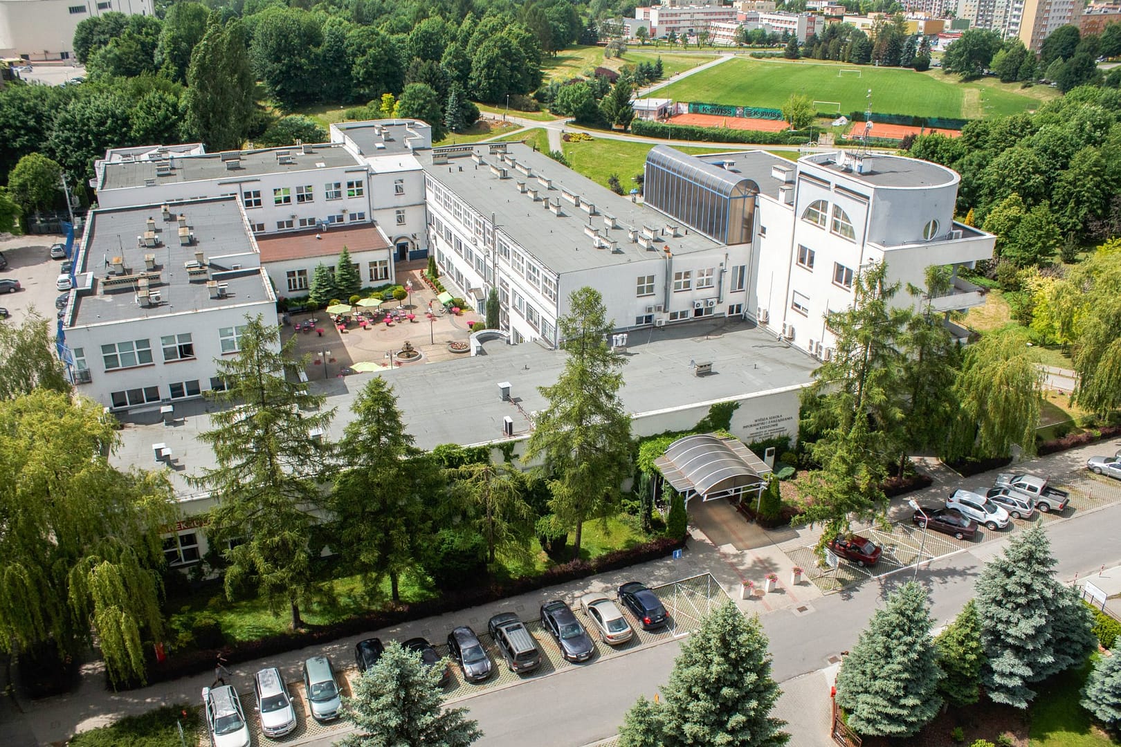 УНИВЕРСИТЕТ ИНФОРМАЦИОННЫХ ТЕХНОЛОГИЙ И МЕНЕДЖМЕНТА 5