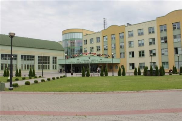 УНИВЕРСИТЕТ ВИСТУЛА 3